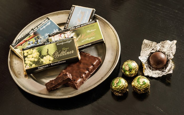 Seductive and melt-in-the-mouth: chocolate and Wachau balls, &copy; Best of Wachau/Rita Newman