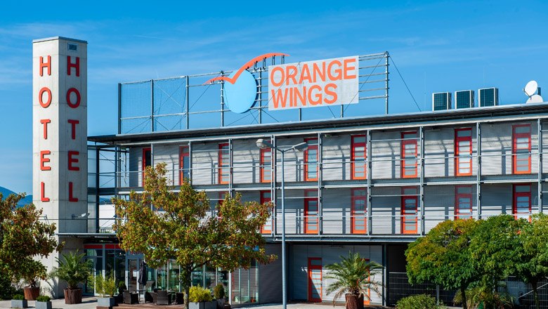 Orange Wings ve Wiener Neustadt, © Franz Baldauf Orange Wings ve Wiener Neustadt, © Franz Baldauf
