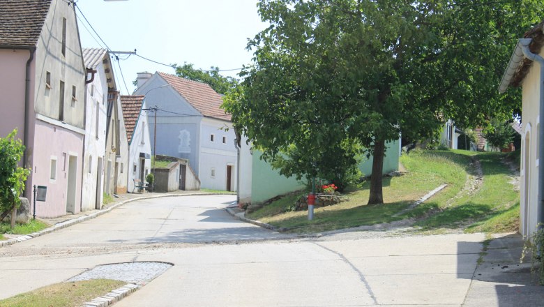 Wine cellar lane, © Gemeinde Neusiedl/ Zaya