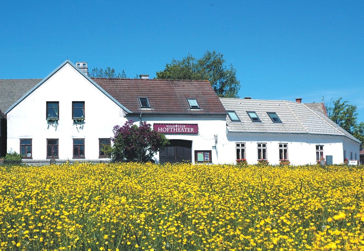 Wald4tler Hoftheater zvenčí