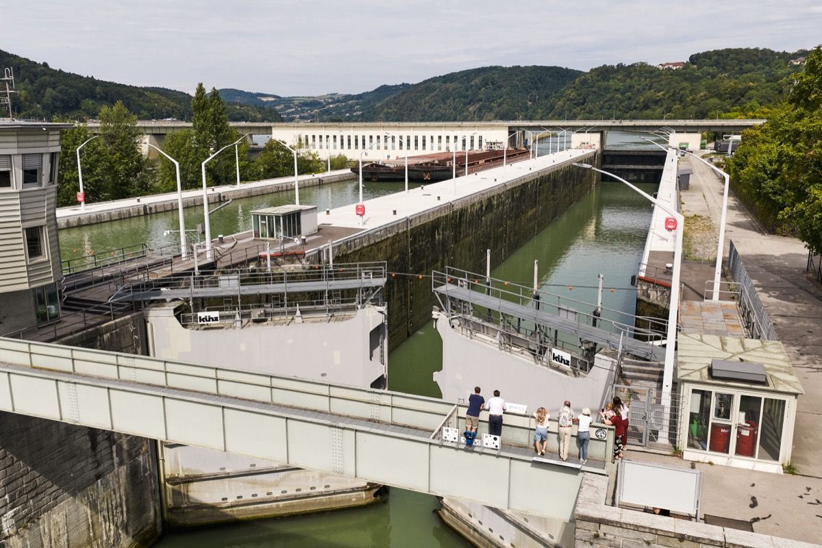schleusenbesichtigung-erlebnisfuehrung-wasserkraftwerk-besichtigung