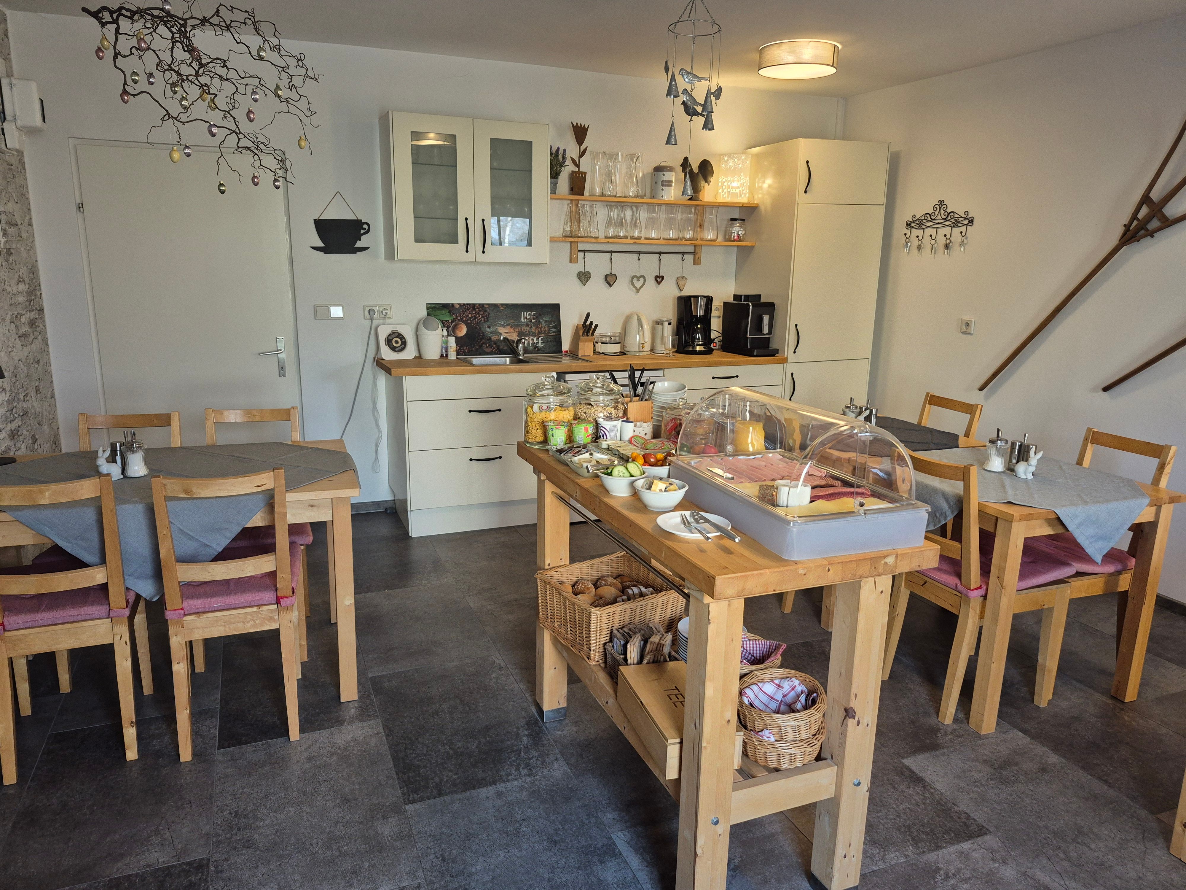 Snídaně formou bufetu pokoj pro hosty Messermayer