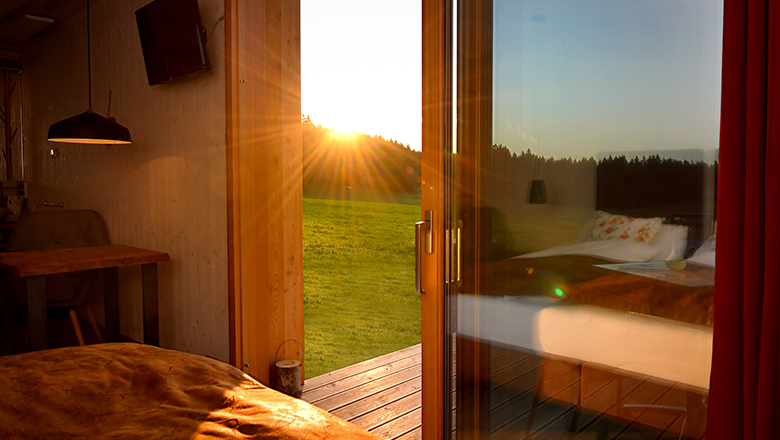 roon_view-on-terrace