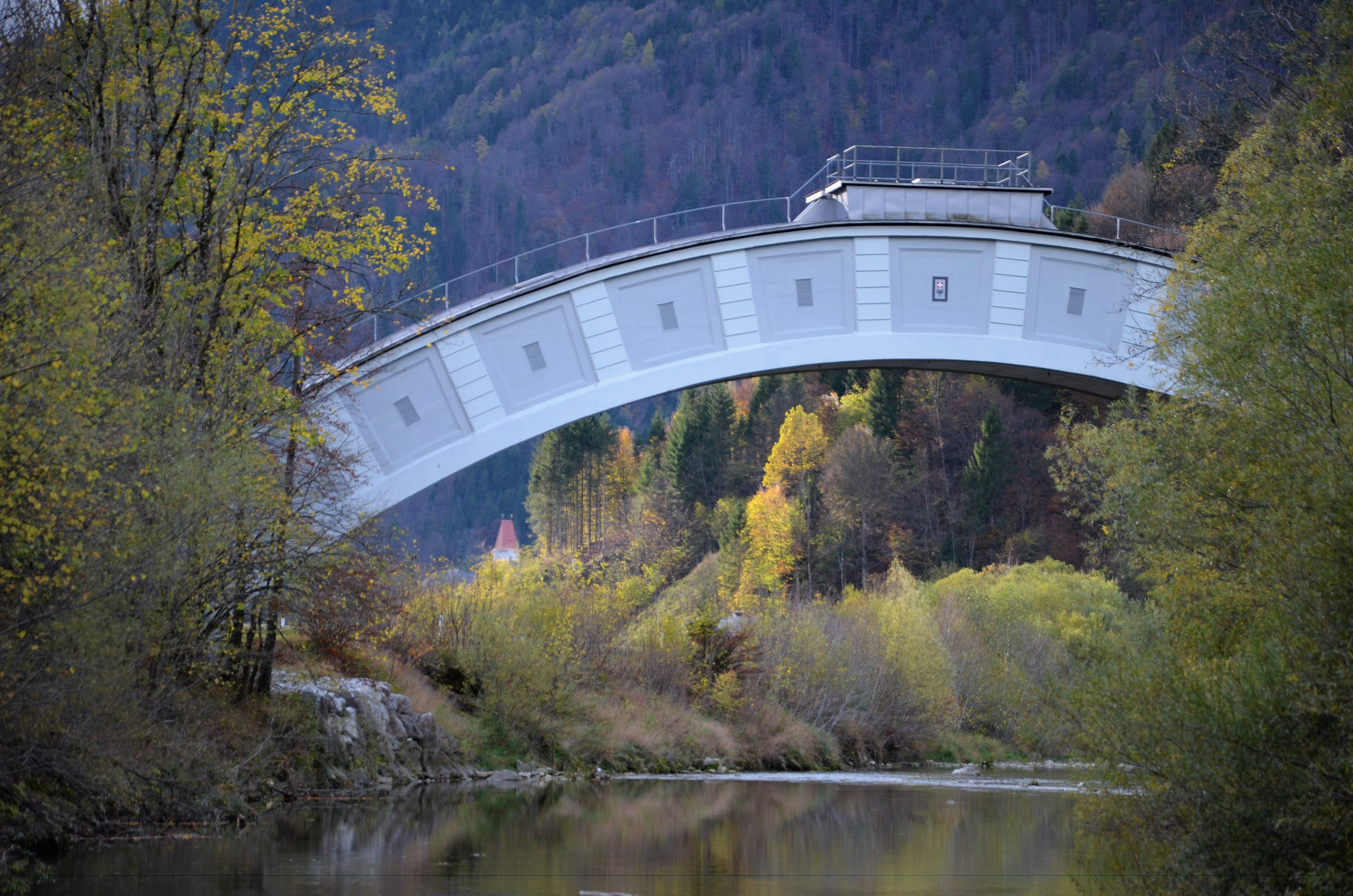 Most přes řeku St. Georgen (c) Josef Pöchhacker