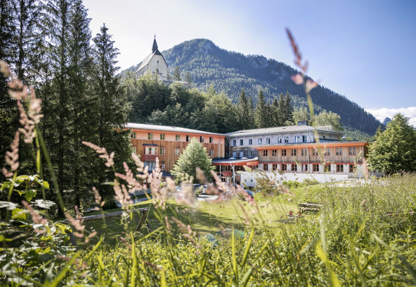 Pohled na exteriér hotelu JUFA am Sigmundsberg