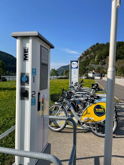 Nabíjecí stanice pro elektrokola