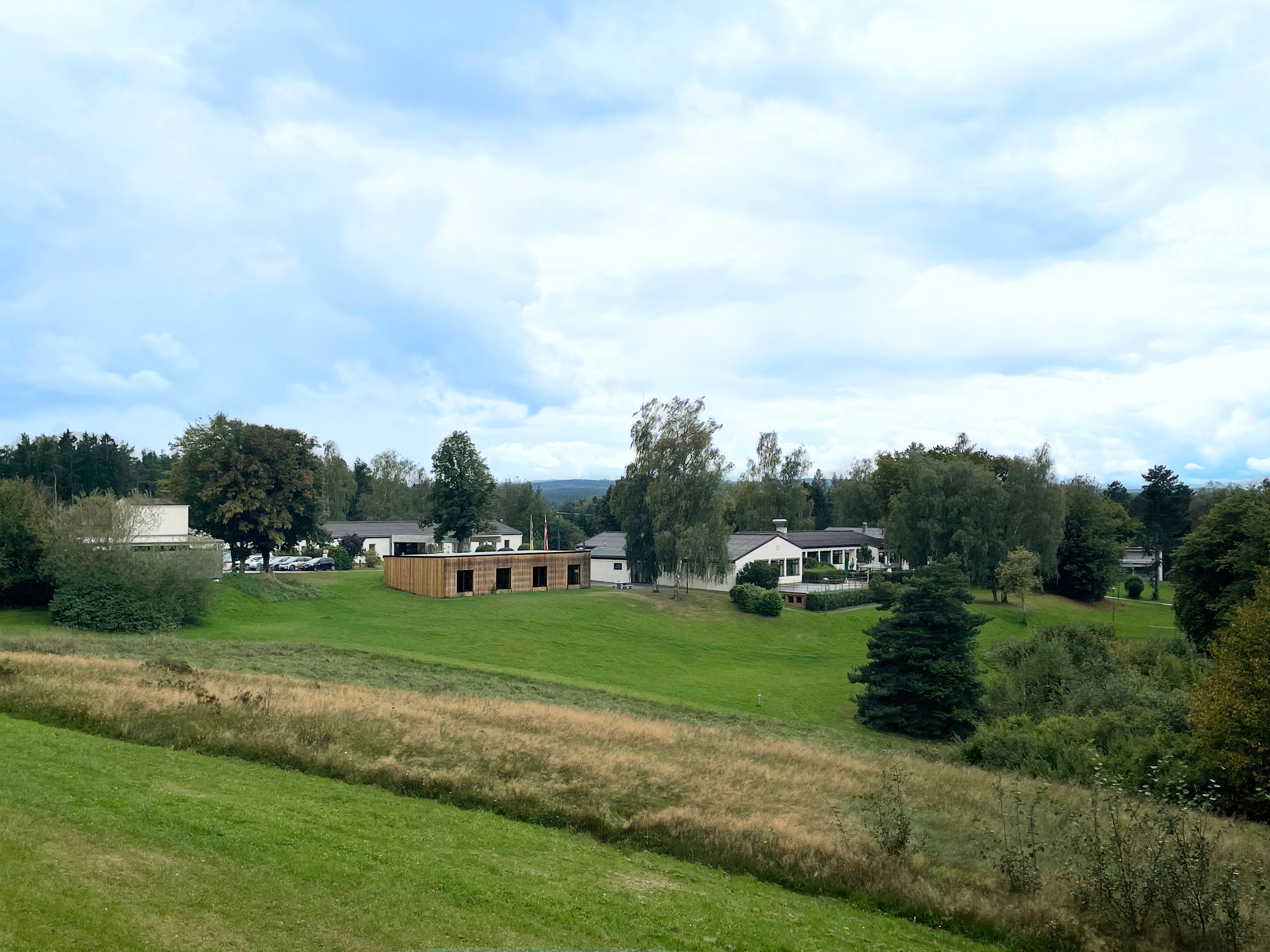 Hotel s parkem