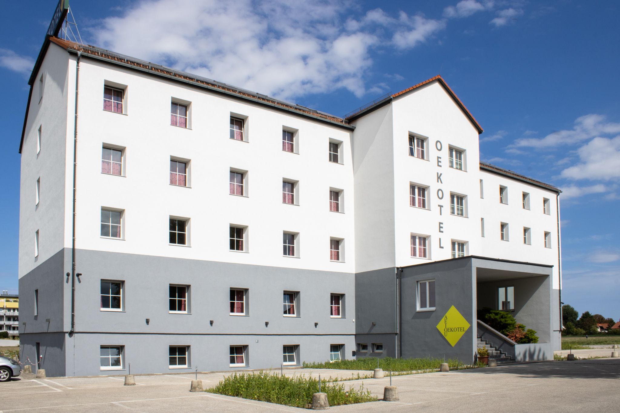Ecotel zvenčí1