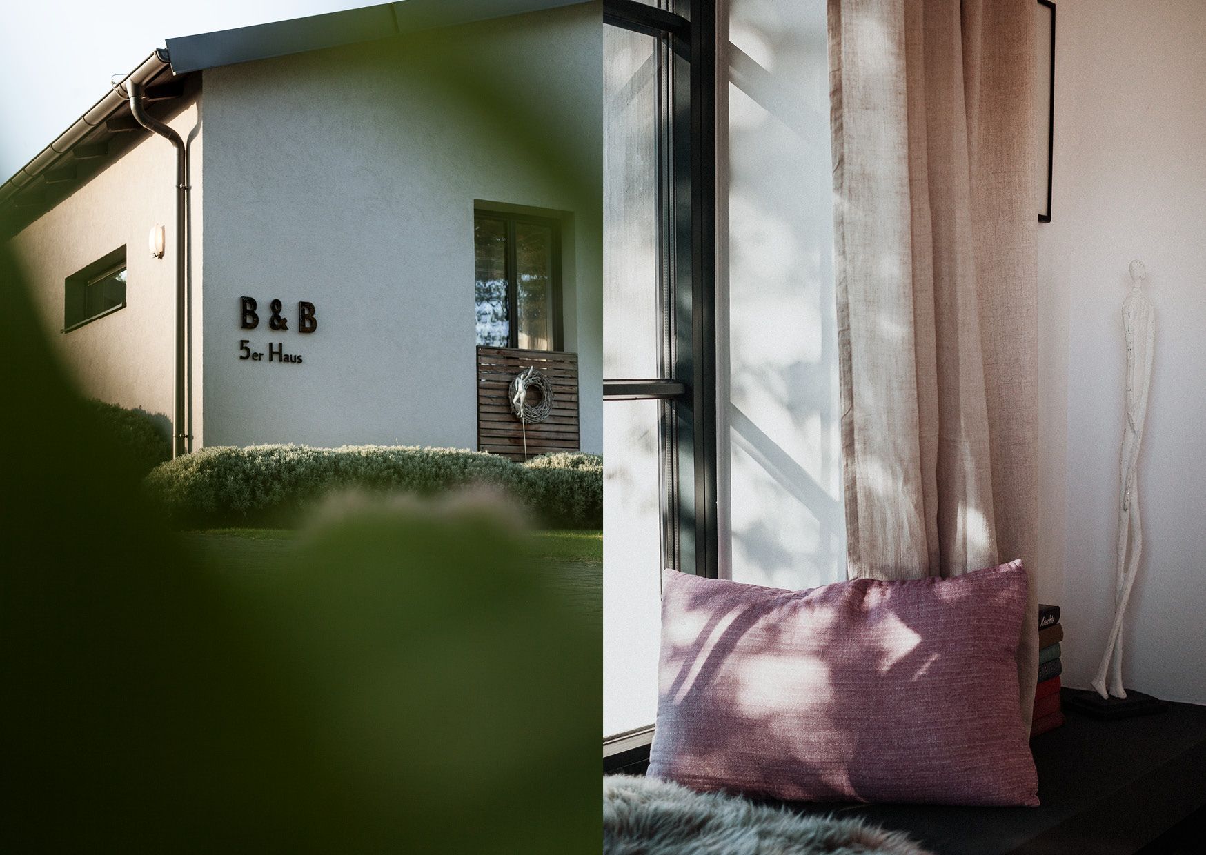 Pohled zvenčí na penzion s označením "5er Haus" a pohled do interiéru s fialovými polštáři a závěsy.