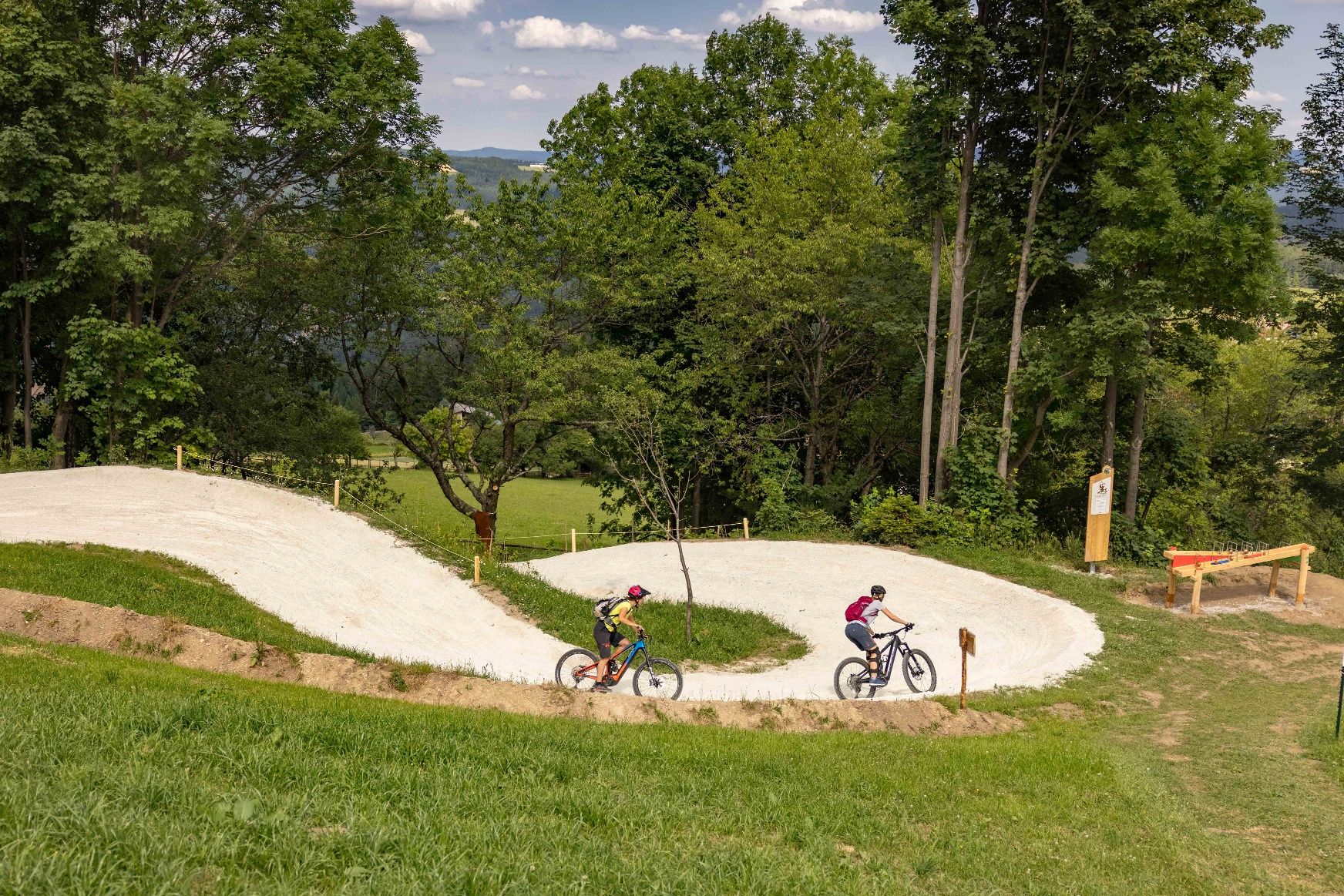 Sjezdová cyklostezka u Wexl Trails #32