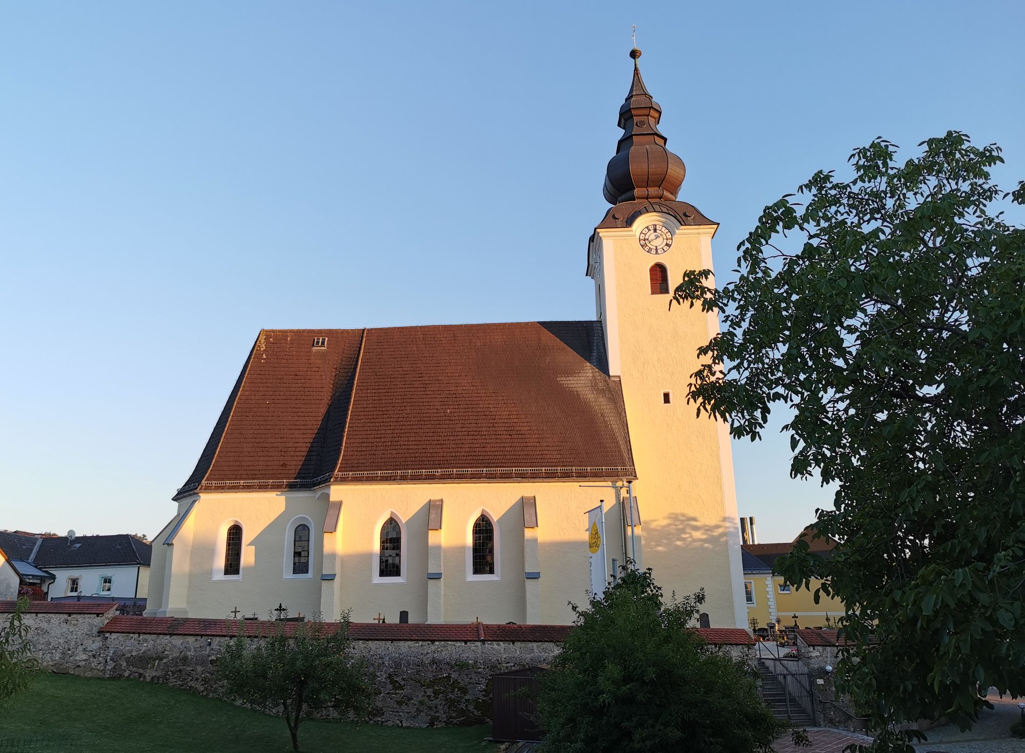 Farní kostel sv. Štěpána v Biberbachu