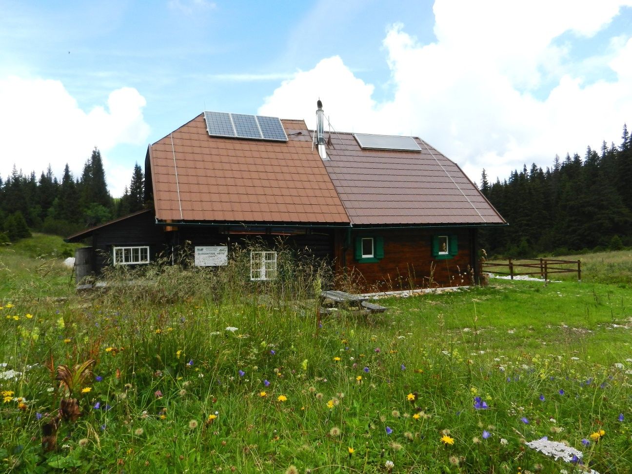 Huette2 (Autorská práva: Richard Waidhofer)
