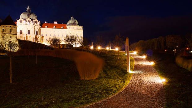 Večerní atmosféra v opatství Klosterneuburg