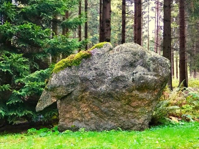 Kámen
