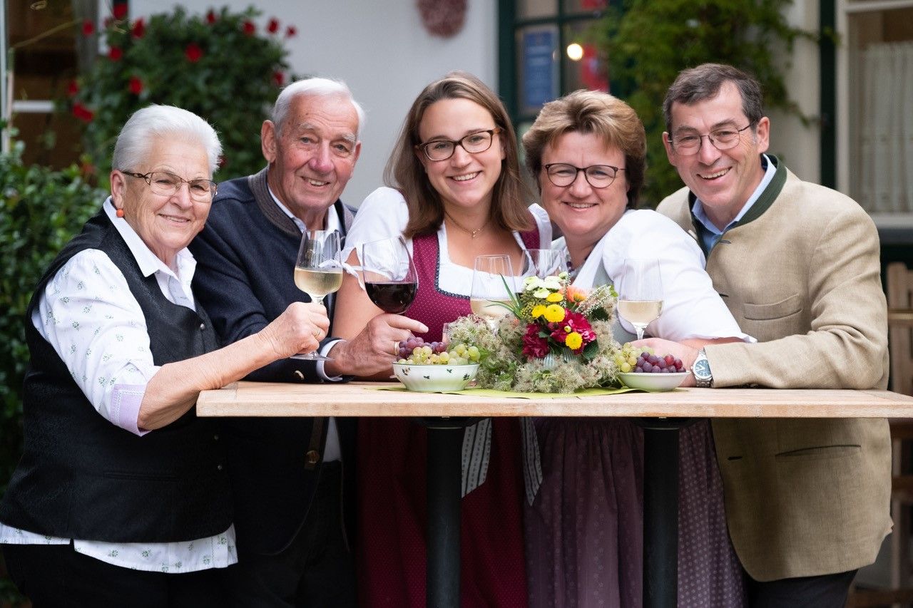 Heuriger & Viticulture Zechmeister
