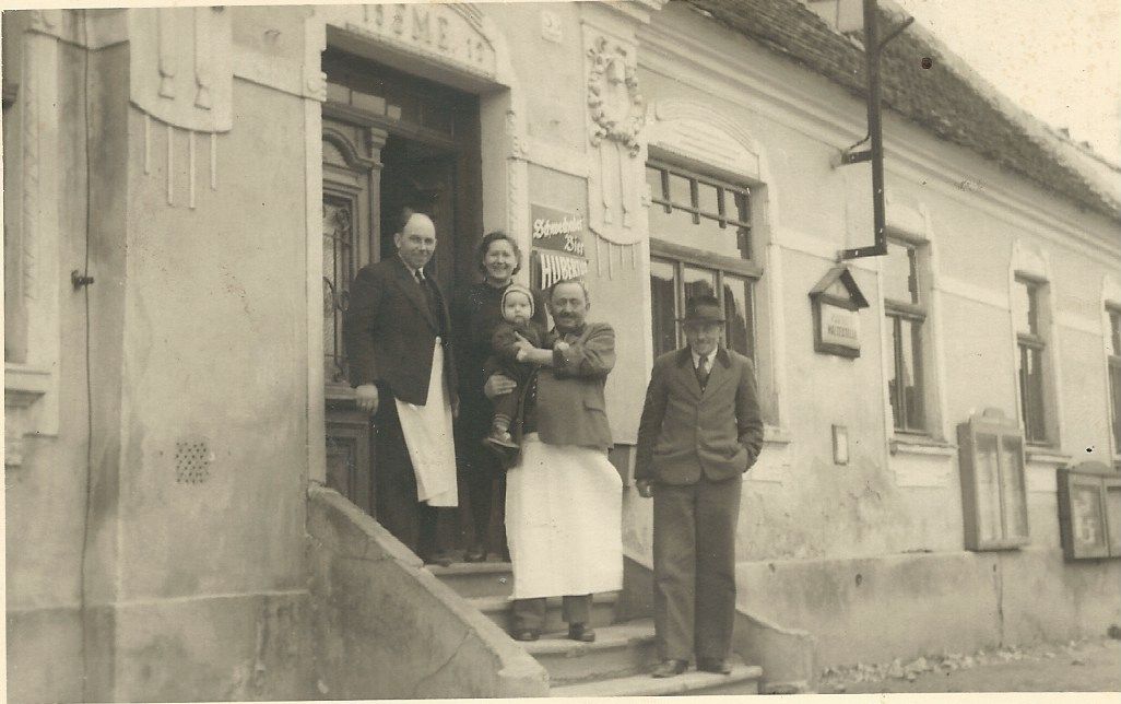 Hostinec 1953