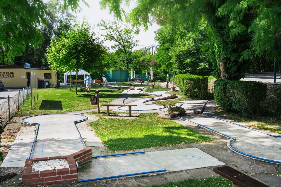 Minigolfová dráha 16 