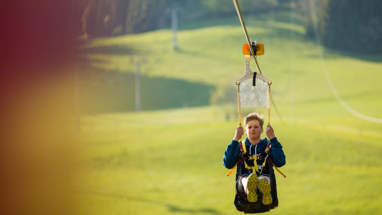 Vydejte se do v&yacute;&scaron;in na Zipline v Annabergu!, &copy; Martin F&uuml;l&ouml;p