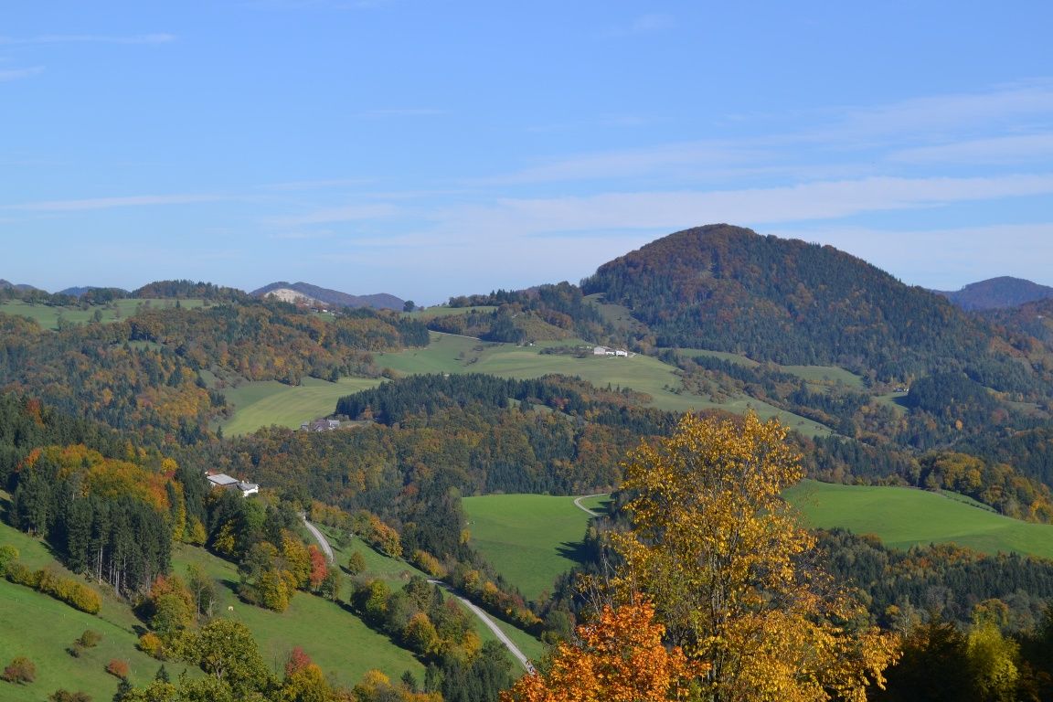 Pohled na okružní turistickou stezku