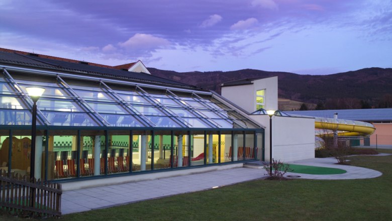 Indoor swimming pool Yspertal, © Hallenbad Yspertal