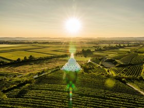 Stupa, &copy; Donau Nieder&ouml;sterreich - Kamptal-Wagram-Tullner Donauraum