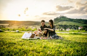 Picknick im Weinviertel, © Weinviertel Tourismus / Robert Herbst