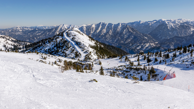 Nádherné horské panorama ve středisku Hochkar, © Simone Populorum von Wherethejourneystarts