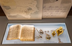 Poklady, &copy; Erwin Schefstoss