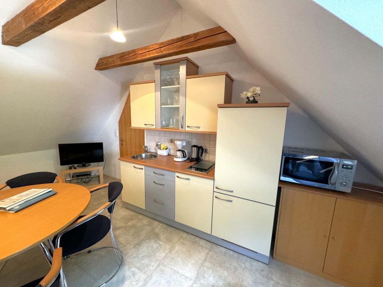 Romantický podkrovní apartmán (3)