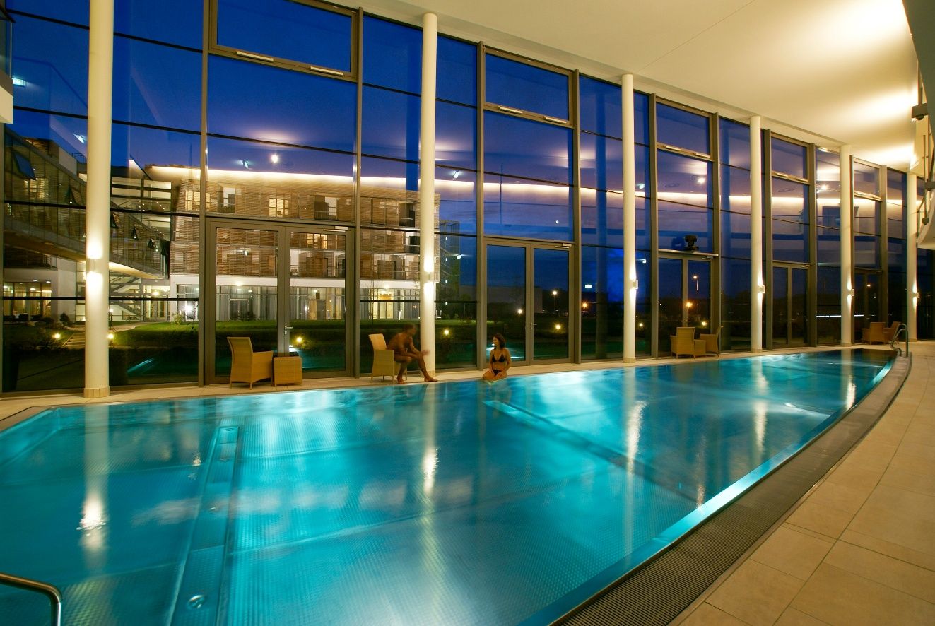 Lázeňský bazén Therme Laa - Hotel & Spa