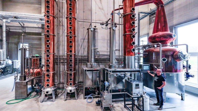 MalzWelt - Whisky&Vodka Distillery, © Schmuecking