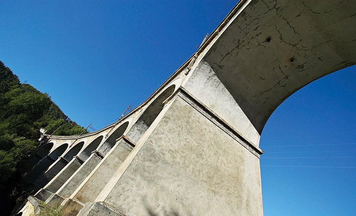 Po impozantním viaduktu na Semmeringu se dříve jezdilo k Jadranu., © Franz Zwickl