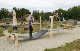 Wobbly bridge, © Familie Mayrhofer