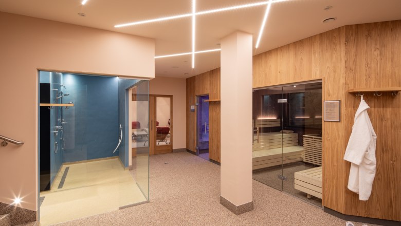 Saunabereicht Hotel Schwarzer B&auml;r LOXPIX_9177, &copy; Lachlan Blair / Loxpix