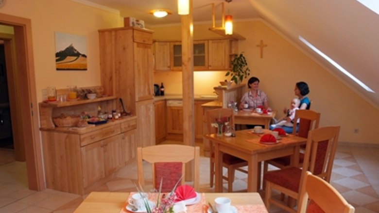 Breakfast room, &copy; Seymannfilm