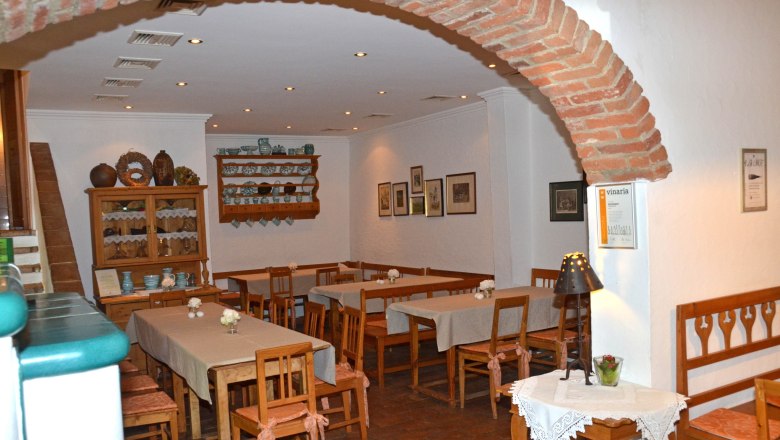 Wine tavern, © Weinstube Aichinger