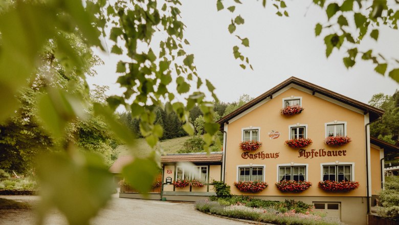 Hostinec Apfelbauer byl postaven asi před 200 lety., © Niederösterreich Werbung/Rita Newman