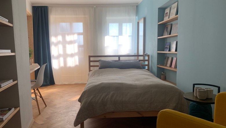 Schlafzimmer "Compact & Trendy", © kremsoase