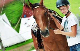 Trial riding at MAHO Farm, © weinfranz.at
