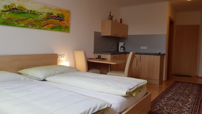 Room, © BIO-Weingut Poys