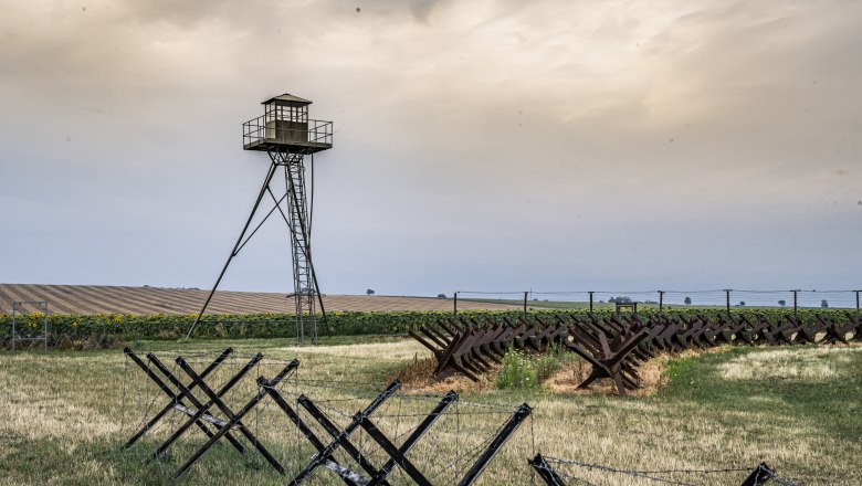 Tanková bariéra v Šatově, © Robert Herbst