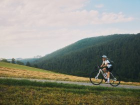 webWetterroute_Bucklige Welt_highres_1587(c)wieneralpen_sch&ouml;nauer, &copy; Wiener Alpen, Philipp Sch&ouml;nauer