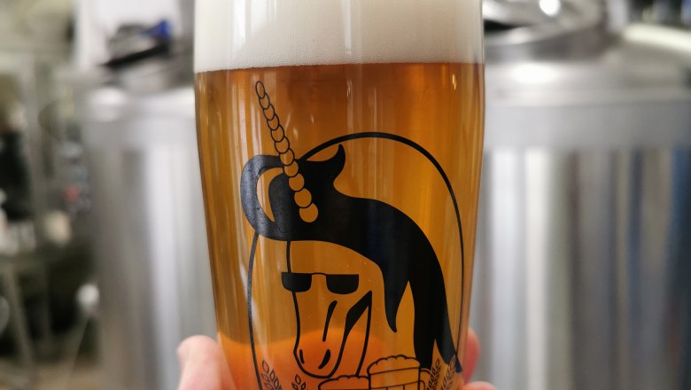 TDR beer glass design, © Drunken Unicorn Beer Factory