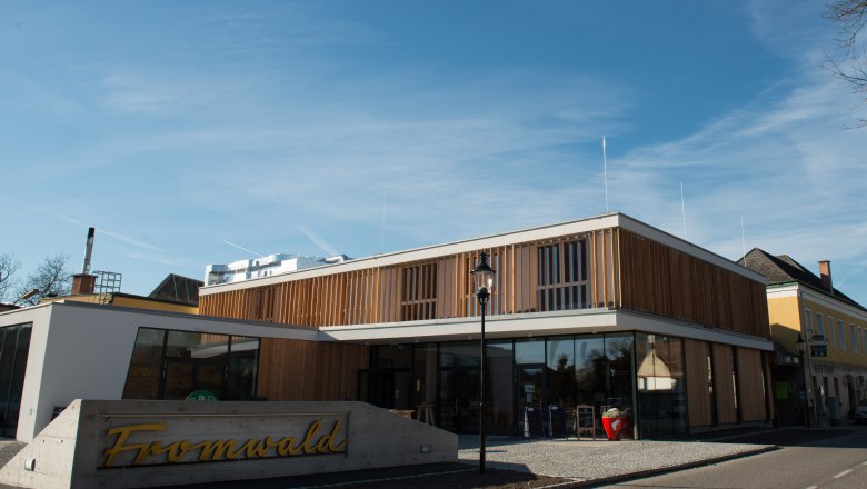 The Hubertushof in Bad Fischau-Brunn, © Fotografin: Eva Heindl The Hubertushof in Bad Fischau-Brunn, © Fotografin: Eva Heindl