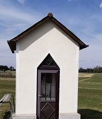 Kaplička v Mottenu
