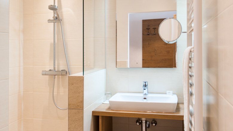 Bathroom, &copy; Martina Siebenhandl