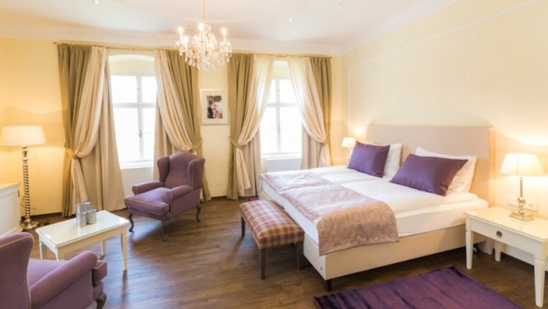 Baroque country farm Burkhardt, &copy; Burkhardt