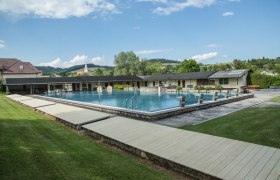 Krumbach outdoor pool, © SchwimmbadKrumbach©Marktgemeinde Krumbach, Foto: Franz Riegler