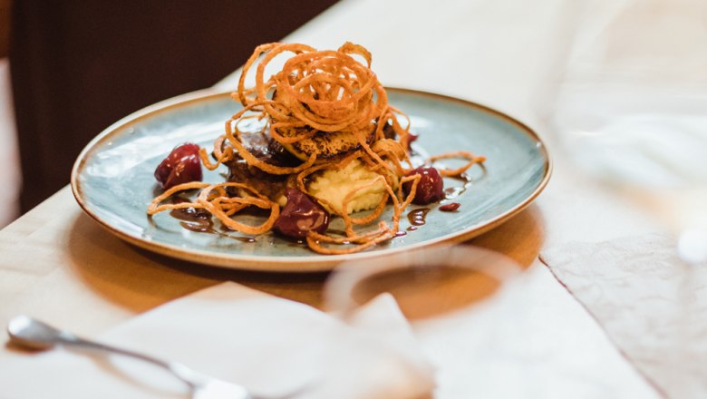 Glazovaná telecí játra, © Niederösterreich Werbung/David Schreiber