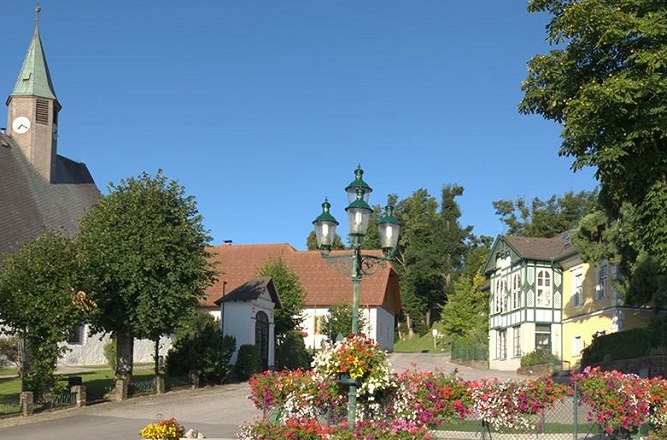 Hauptplatz Mönichkirchen, © Gemeinde Mönichkirchen